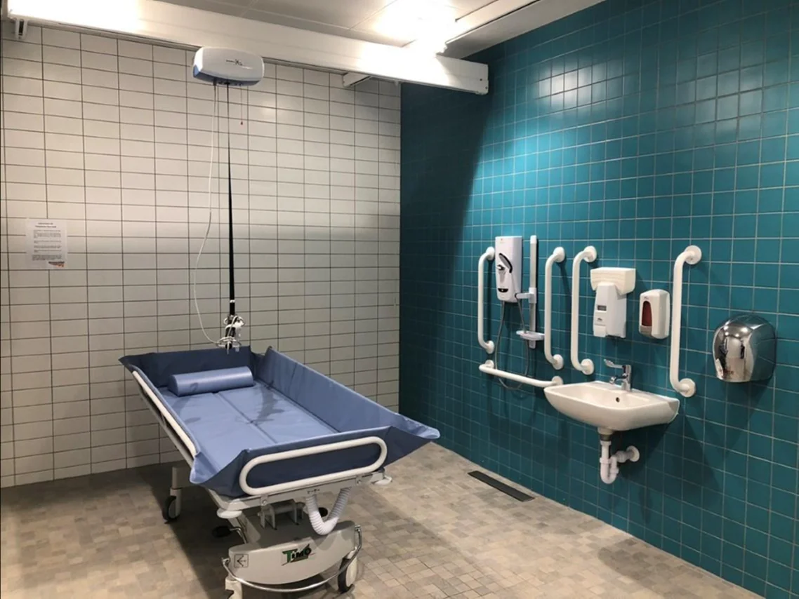 Changing places bathroom at Heathrow airport Changing places bathroom at Heathrow airport